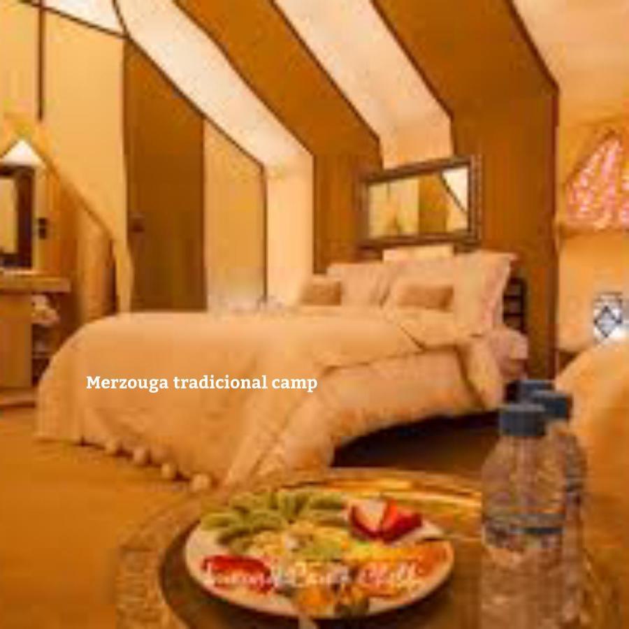 Merzouga-Traditional-Camp Hotell Exteriör bild